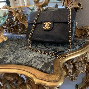 Authentic Classic Chanel Jumbo